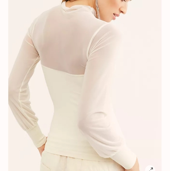 Free People Light up Layering top - Size Medium NWOT - Picture 2 of 3